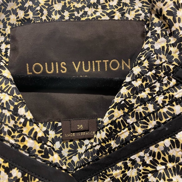 Louis Vuitton 2011 Runway Yellow Black & White Floral Print Coat Women’s Size 36 - Picture 2 of 8